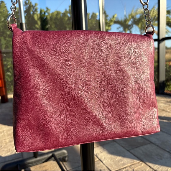 Nine West Crossbody / Clutch Bag | Burgundy | Good Condition | Link Chain - Picture 14 of 15